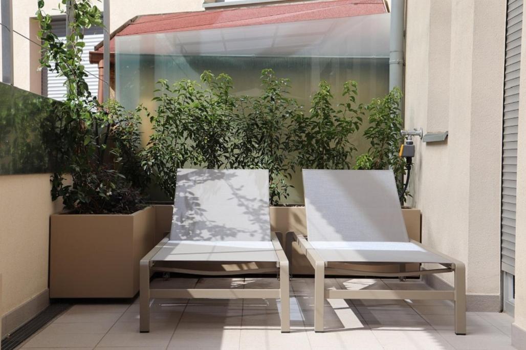 Ferienwohnung Mit Garage, Fahrradraum Und Sehr Grosser Sonnenverwoehnten Terrasse Лагундо Экстерьер фото